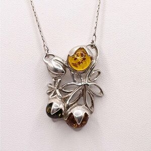 Baltic Amber stone pendant 925 sterling silver necklace